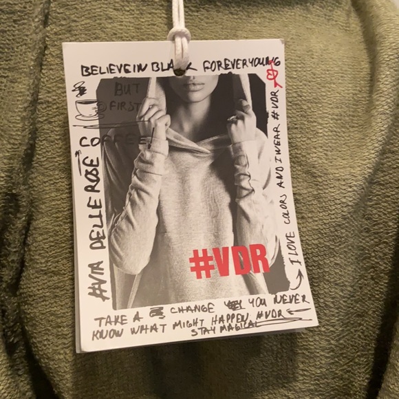 Via Delle Rose Green Sweat Shirt - Picture 7 of 9